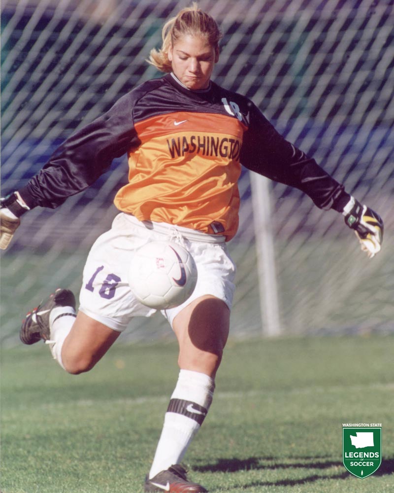 In 2001, Hope Solo became the first Washingtonian and first goalkeeper to earn Pac-10 Player of the Year. (Courtesy University of Washington)