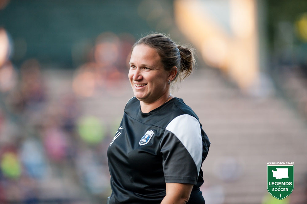 Laura Harvey completely turns around the Reign in their second season, earning NWSL Coach of the Year. (Jane Gersovich photo)