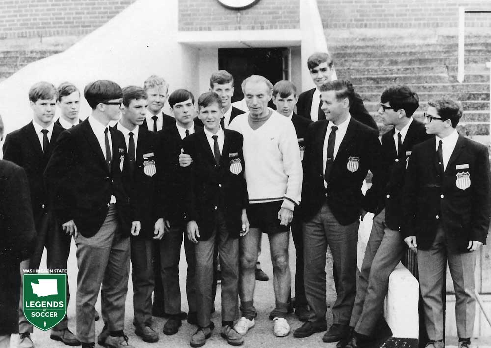 England legend Sir Stanley Matthews meets with members of the touring Tacoma Wanderers.
