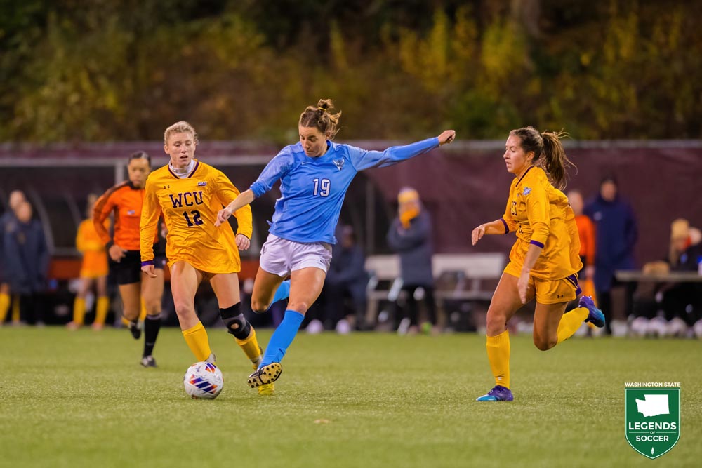 Western Washington's Tera Ziemer fires on West Chester in the 2022 NCAA Division II Women's Championship Game at Interbay Stadium. (Courtesy Eric Becker/Western Washington)