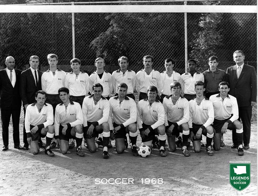 Coach Arnie Aizstrauts (top right) and his inaugural Seattle Pacific varsity team. (Courtesy Seattle Pacific University)