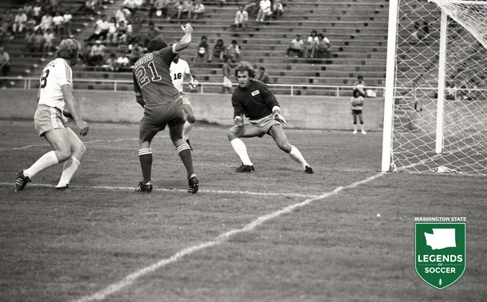 Sounders keeper Tonny Chursky comes to cut off San Antonio's Harry Hood while Jimmy Gabriel defends. (Courtesy NASL Jerseys)