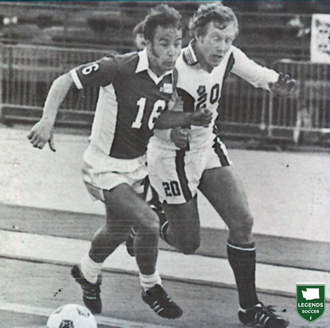 Vancouver's Alan Hinton vies with Seattle Adrian Webster down the wing at Empire Stadium. (Frank MacDonald Collection)